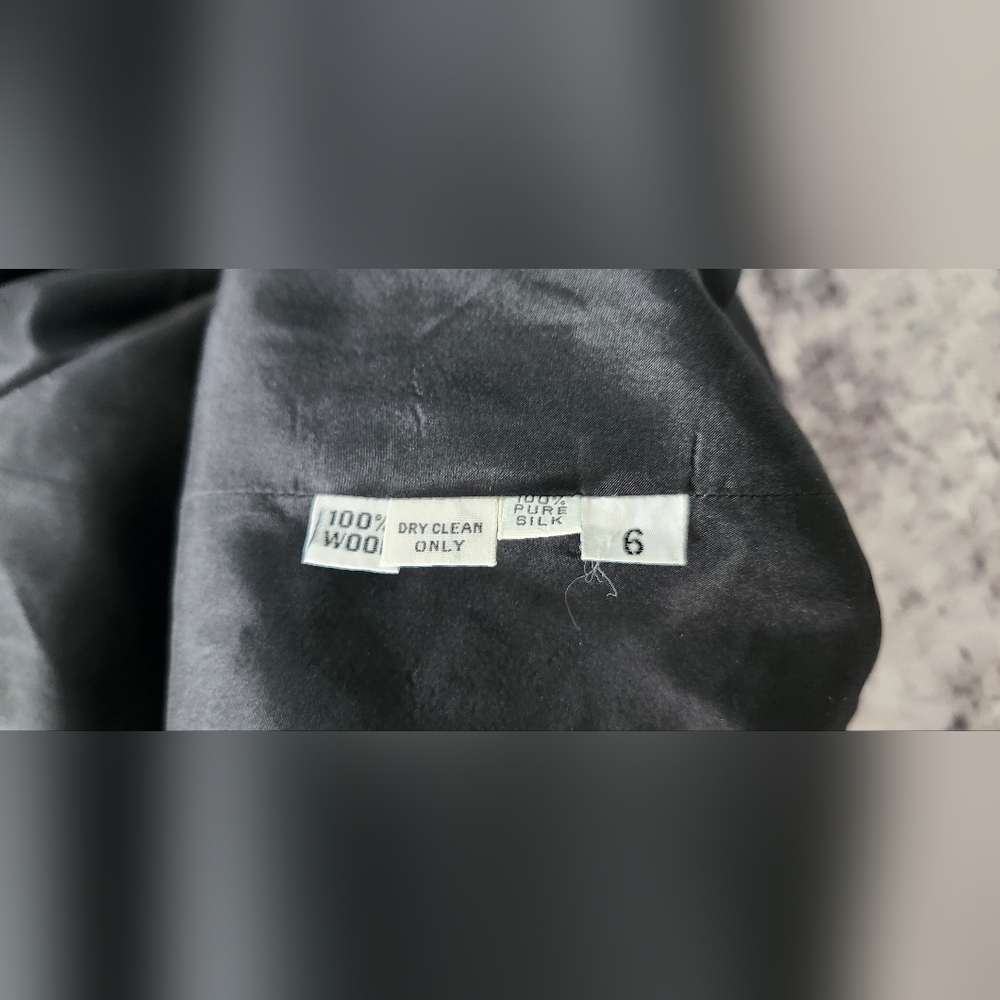 Carolina Herrera $950 Vintage 100% Wool Silk Lining A-line Skirt Size 6 Black - Picture 3 of 3